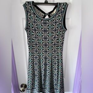 Woman’s dress XS